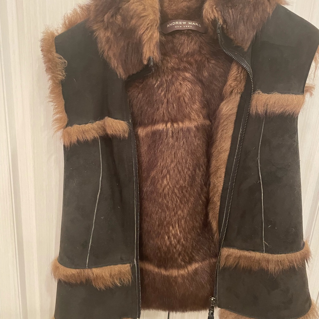 Andrew Marc Black Fur Vest. Size Small